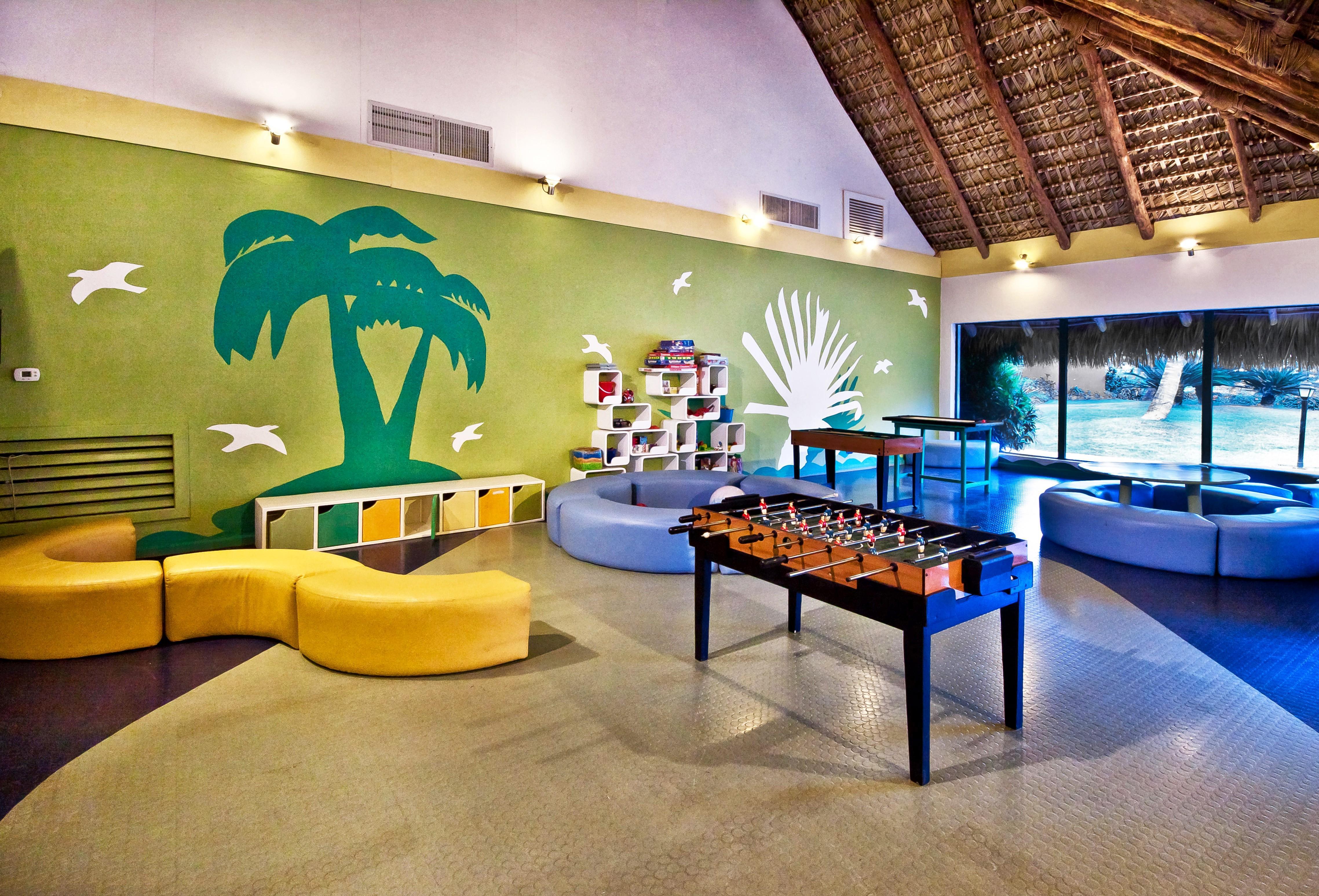 Catalonia Royal La Romana Adults Only Bayahibe Esterno foto Club Med Club House