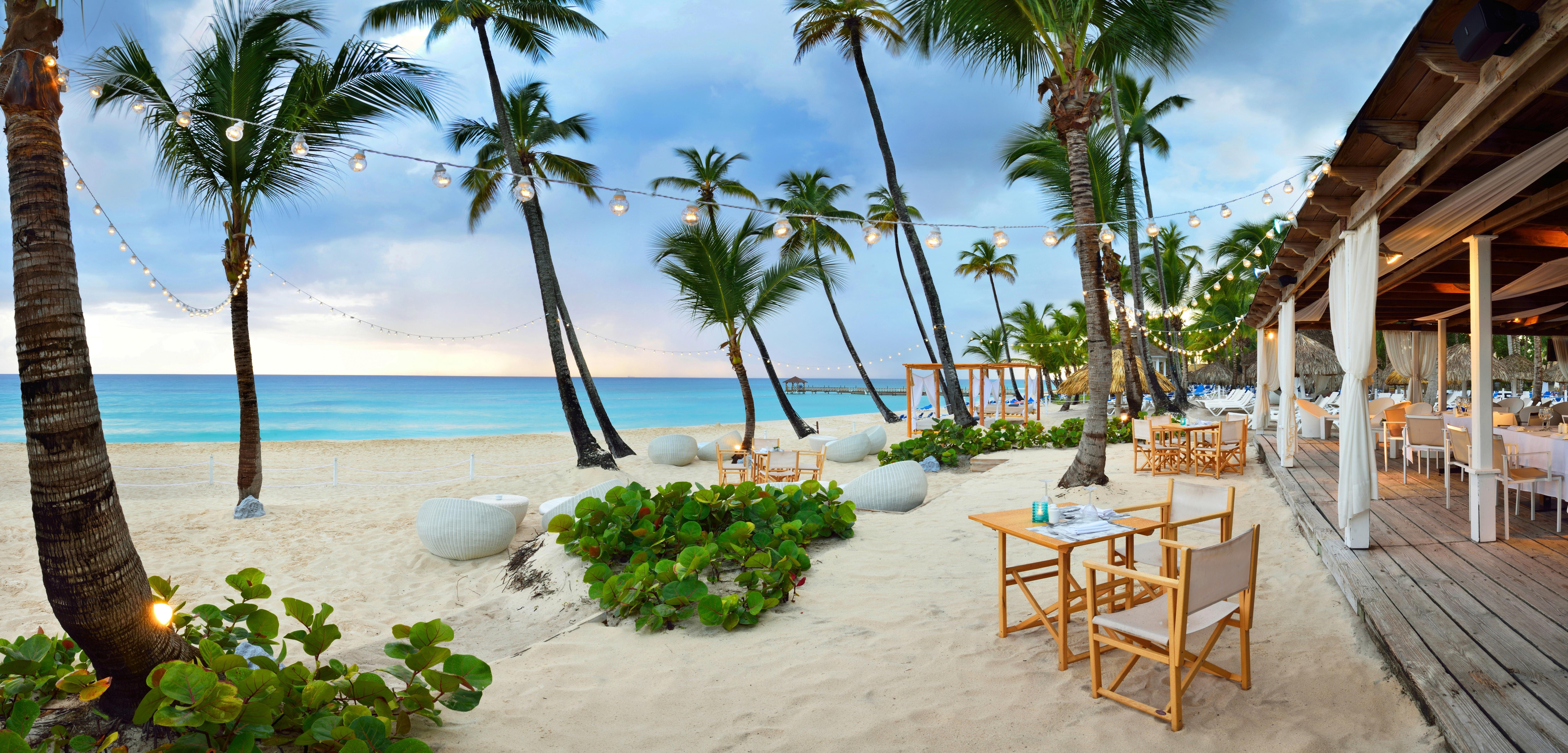 Catalonia Royal La Romana Adults Only Bayahibe Esterno foto Beach at the Hard Rock Hotel