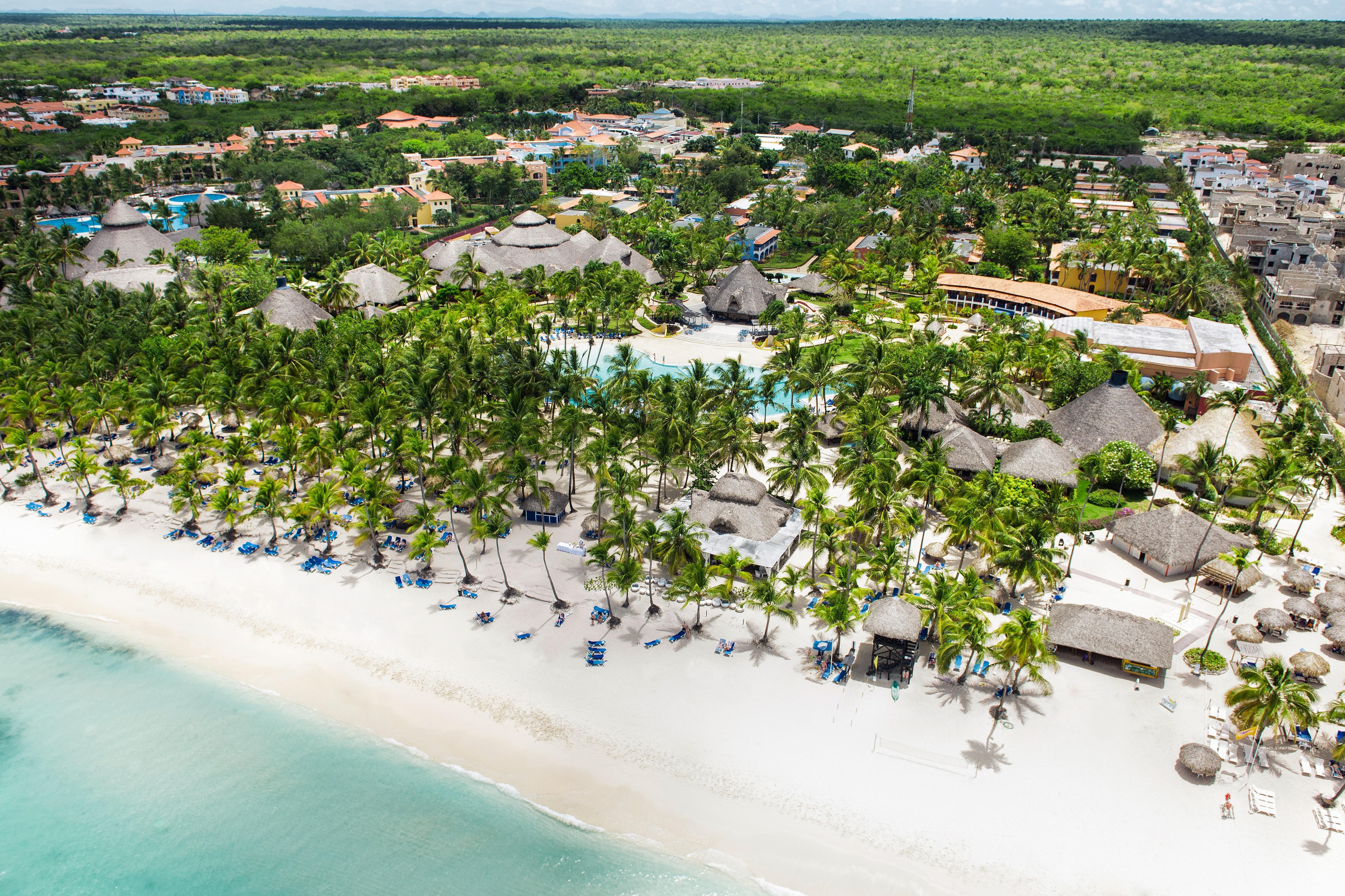 Catalonia Royal La Romana Adults Only Bayahibe Esterno foto Aerial view of the resort