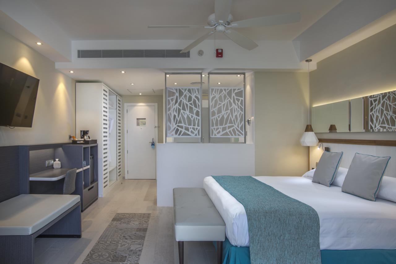 Catalonia Royal La Romana Adults Only Bayahibe Esterno foto Deluxe room