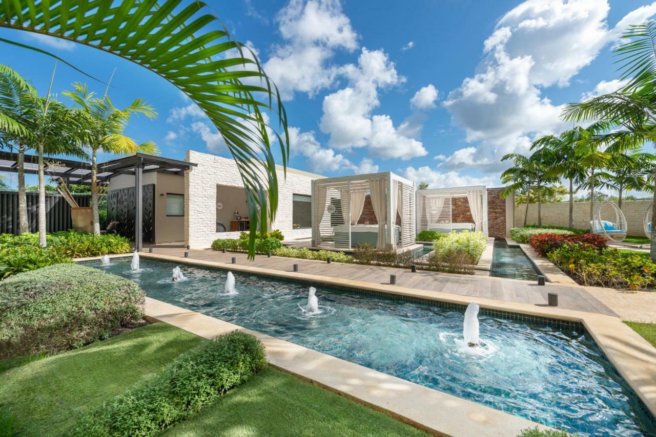 Catalonia Royal La Romana Adults Only Bayahibe Esterno foto Spa at the Hard Rock Hotel